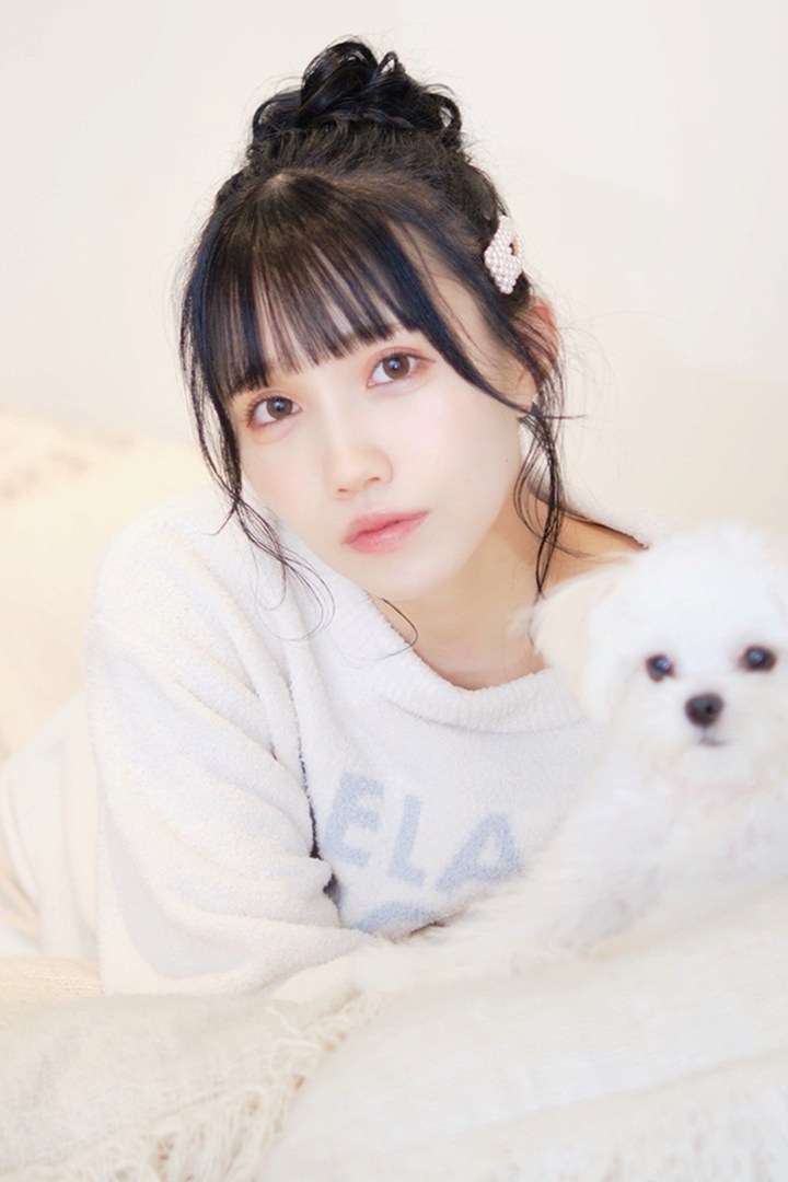 青葉ひなり